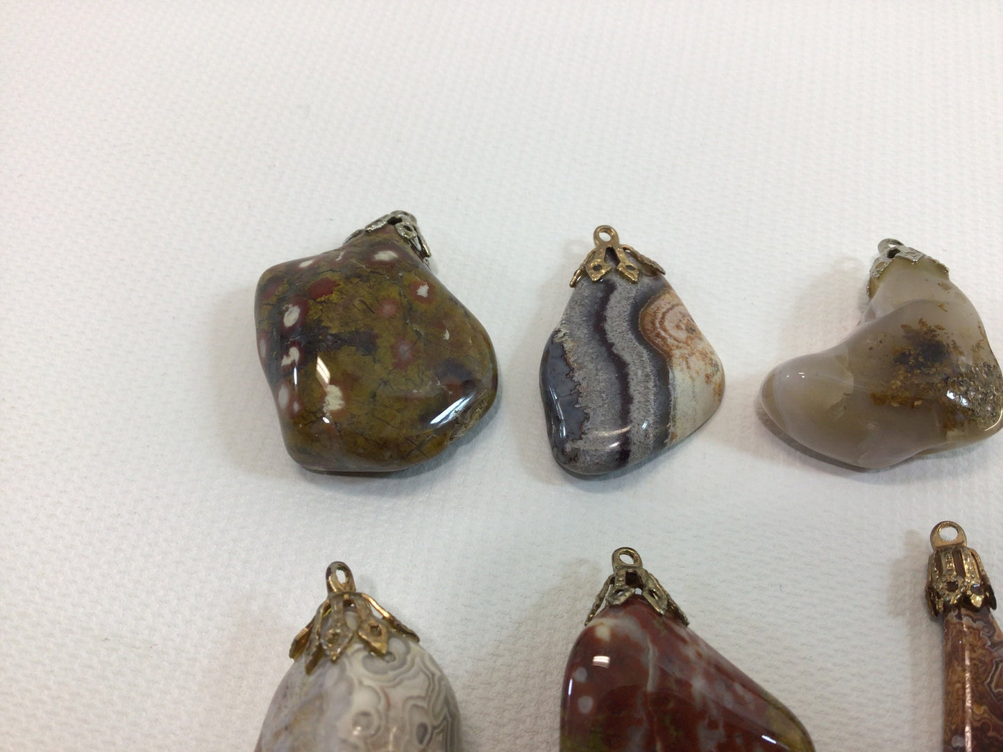 Polished 1" Agates Lot of 8 Pendants Multiple Colors