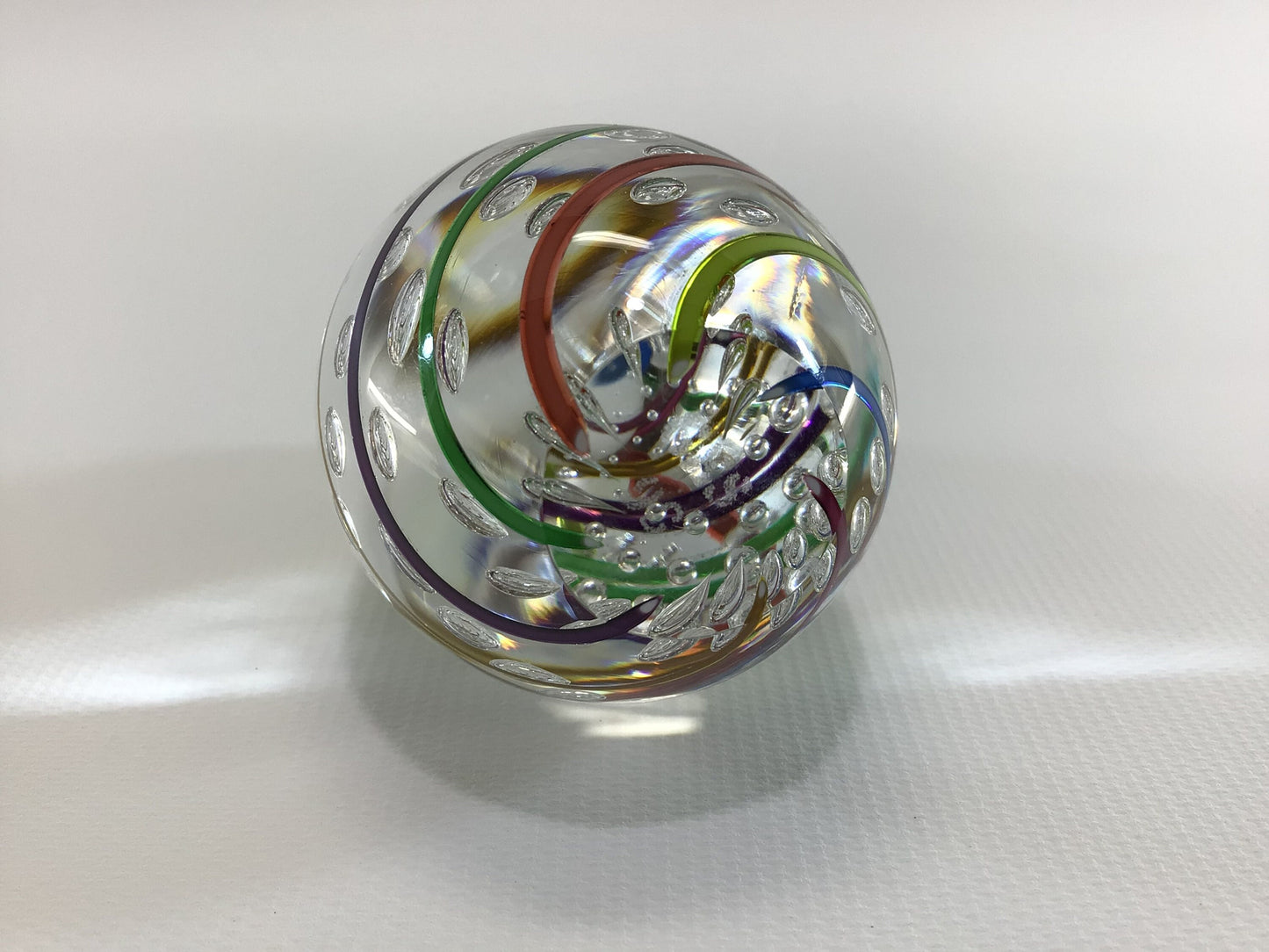 Egg Swirl Controlled Bubble Paperweight Vintage 1996 Glass Eye Studio California