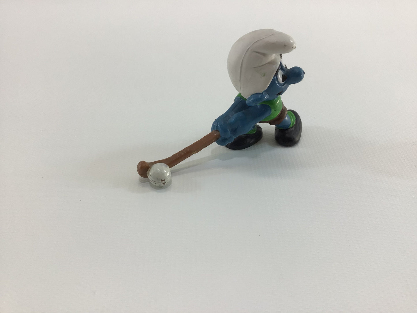 1980 Peyo Smurf Croquet Vintage Toy Figurine