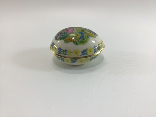 Lenox Porcelain Easter Egg Trinket Dish Vintage Holiday Home Decor Accent 1986