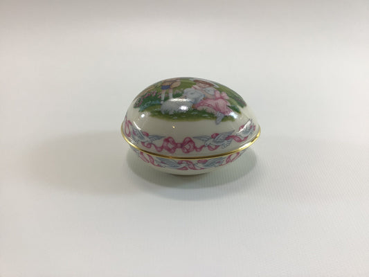 Lenox Porcelain Easter Egg Trinket Dish Vintage Holiday Home Decor Accent 1992 Easter Enchantment