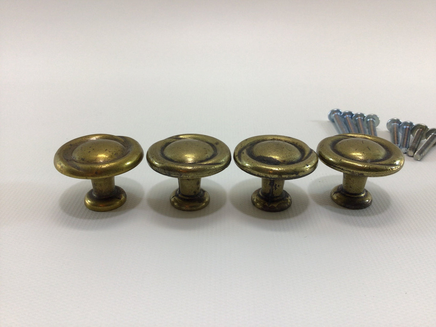 Drawer Pull Knobs Brass Finish Rope Wreath Motif Metal Lot of 4 with 2 Sizes of Retaining Bolts Vintage Home Improvement Renovation Hardware