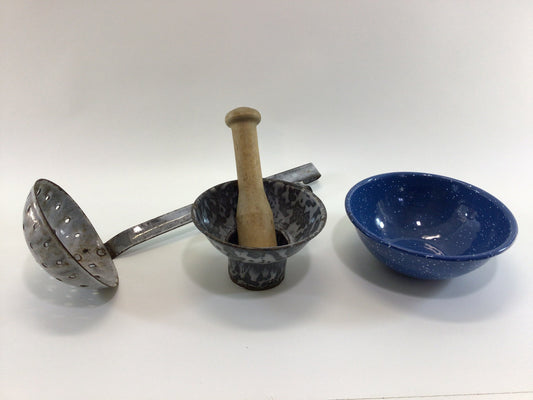 Vintage Graniteware Kitchen Utensils Lot 1940s Country Farmhouse Primitive Cottagecore Decor