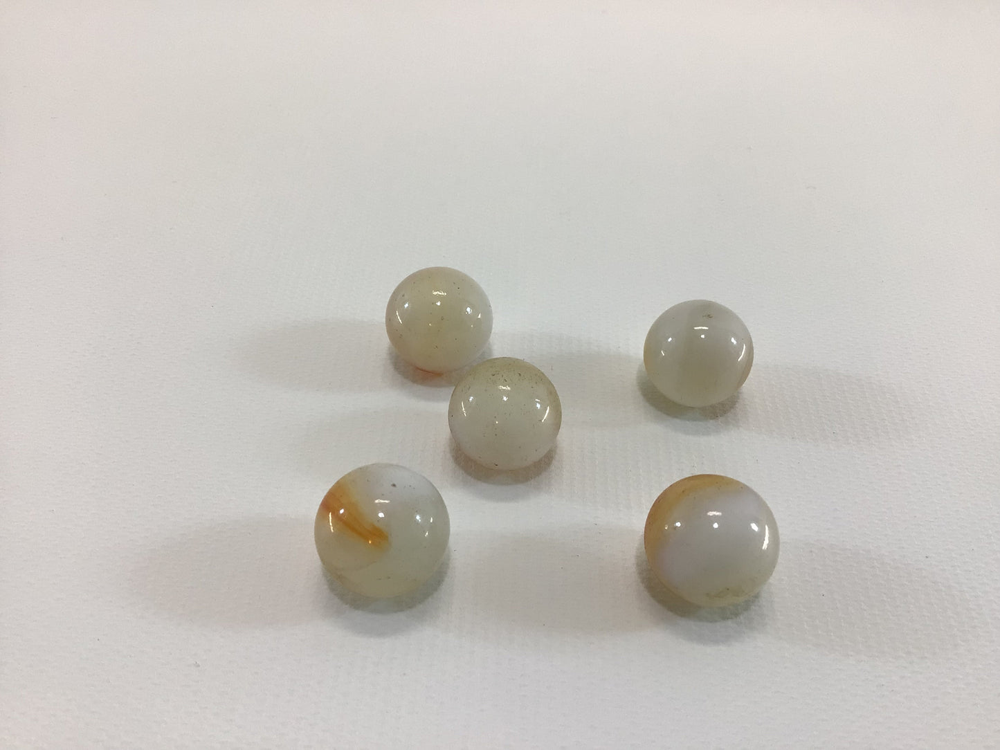 Brush Patch Burnt Orange and White Vintage Toy Marbles 15mm Lot of 5