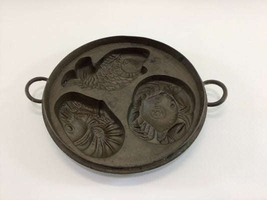 Cast Iron Seafood Fish Mold Antique Collectible Cookware Home Decor