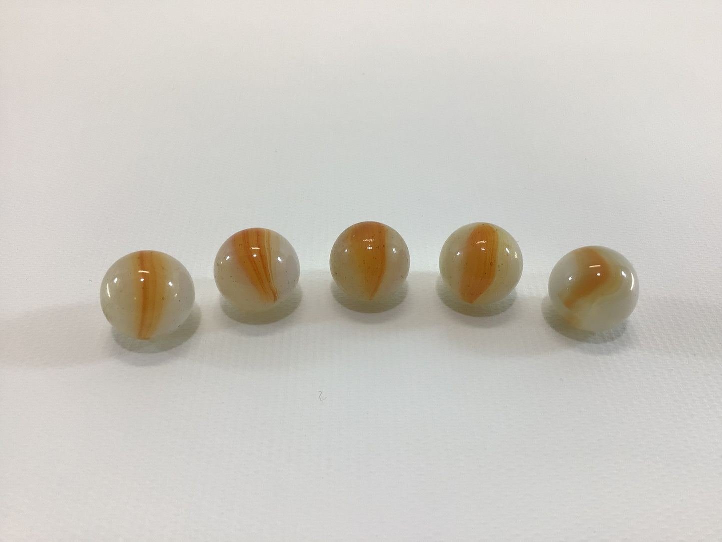 Brush Patch Burnt Orange and White Vintage Toy Marbles 15mm Lot of 5