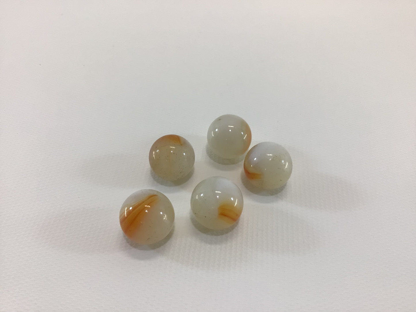 Brush Patch Burnt Orange and White Vintage Toy Marbles 15mm Lot of 5