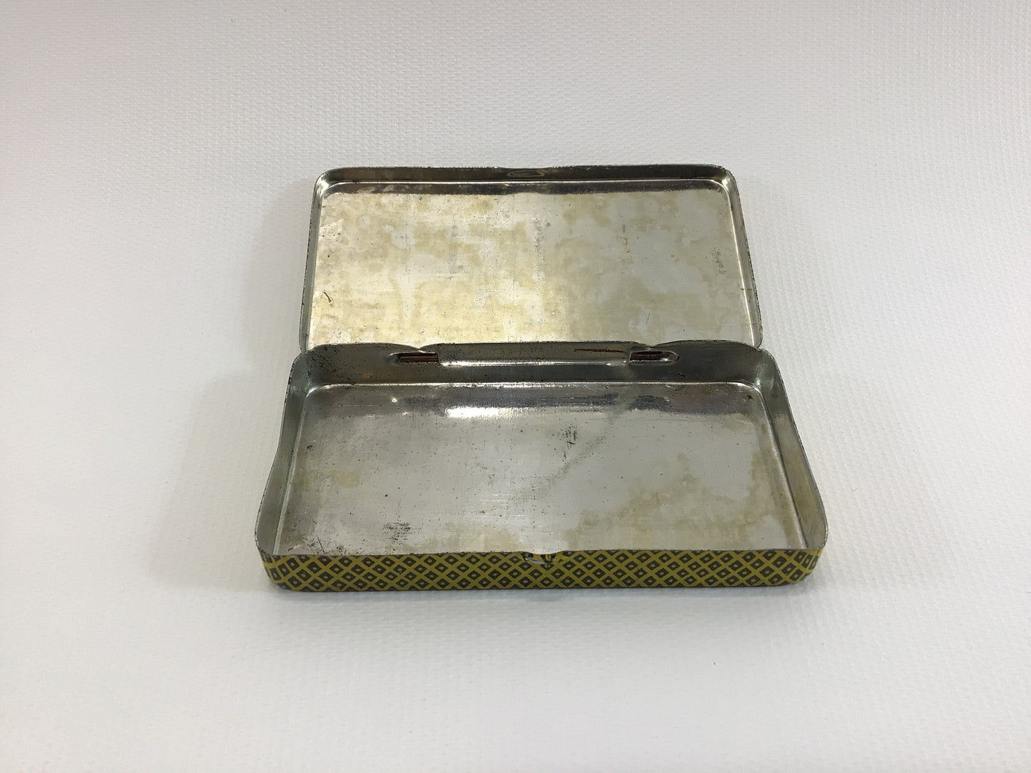 Pinex Laxatives Empty Pocket Size Tin Vintage General Store Advertising Ephemera